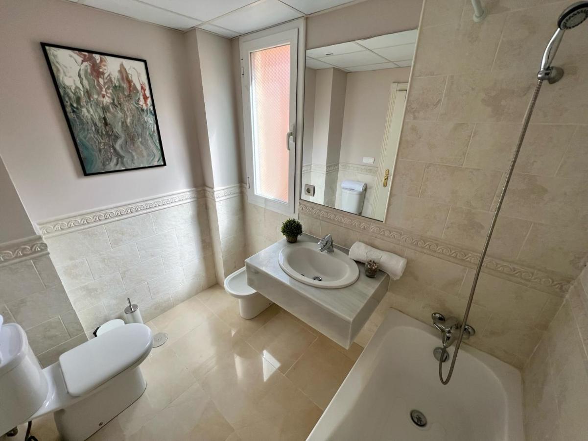 Magnificent Apartment Mar'Y'Golf With Spectacular View! High-Speed Internet, Remote Work 모야카 외부 사진